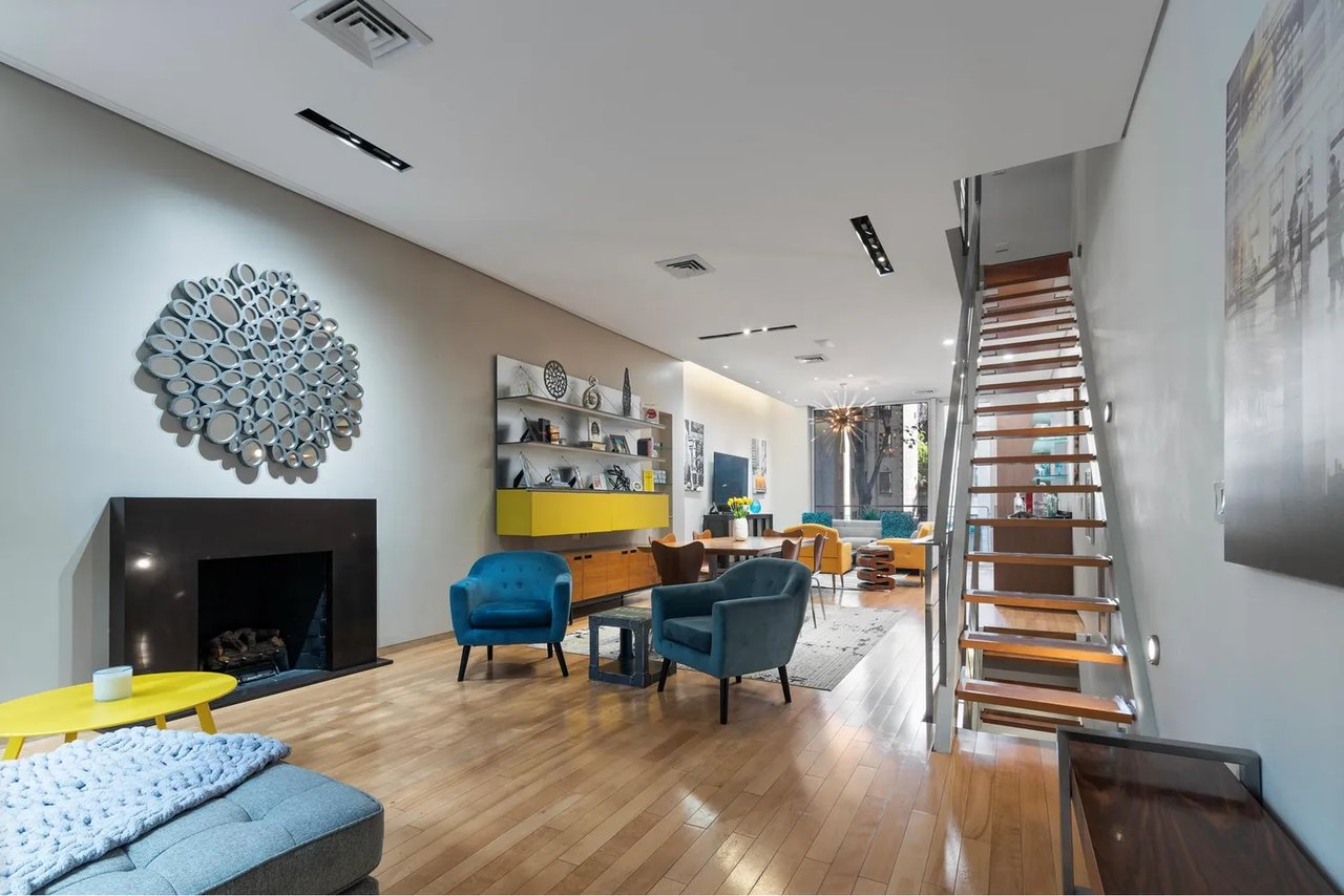 328 E 69th Street
