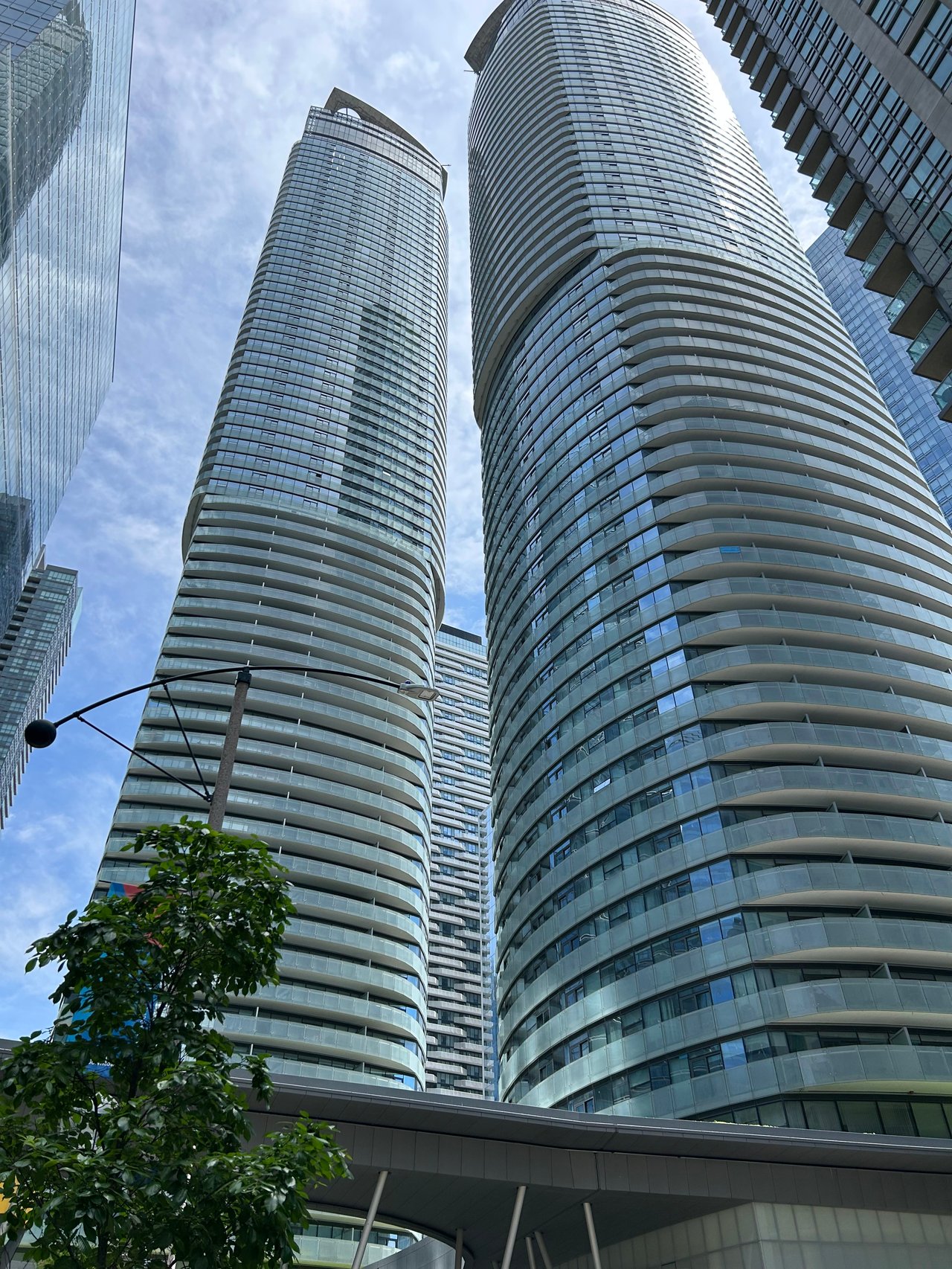 14 York Street Unit: 3602