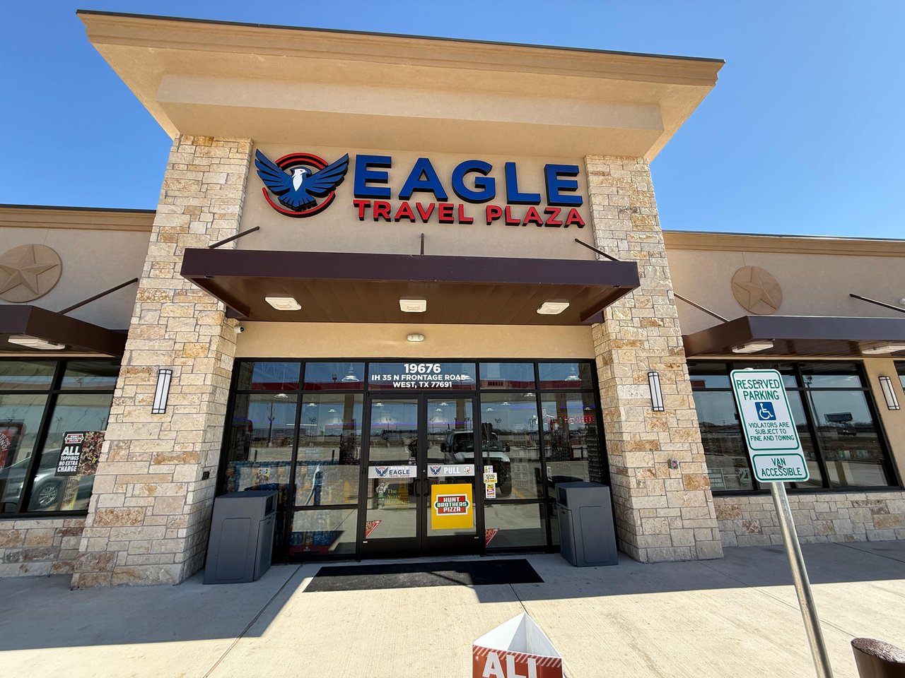 3,000 SF Drive-Thru Retail | Travel Center | Build-to-Suit
