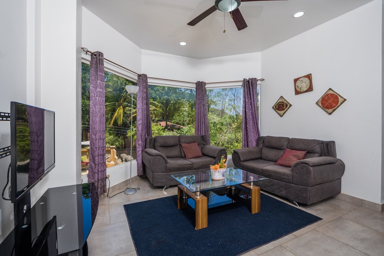 Portofino A4 | Renovated 2-Bed Condo Just 200m from Tamarindo Beach