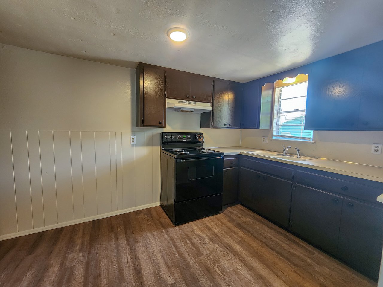 616 N Beard Unit C