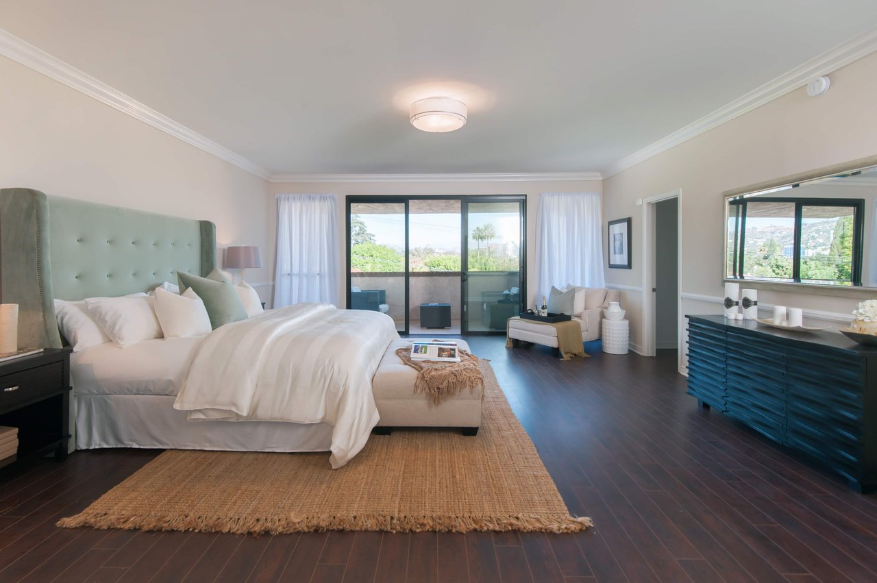 214 N Crescent Drive, #3