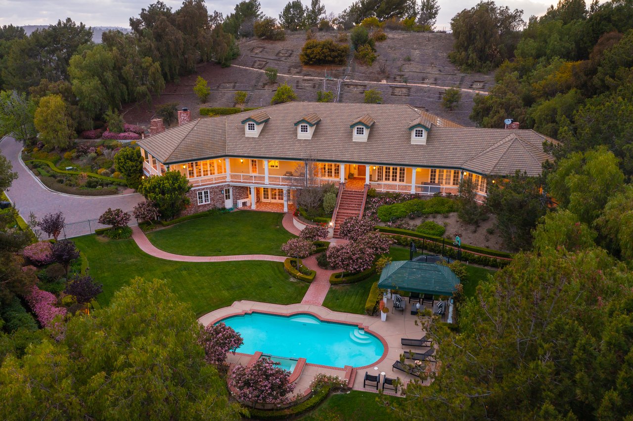 30712 Steeplechase Drive