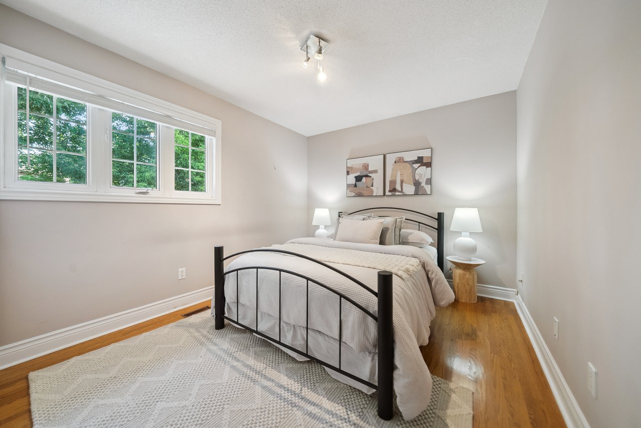 140 Reeve Dr