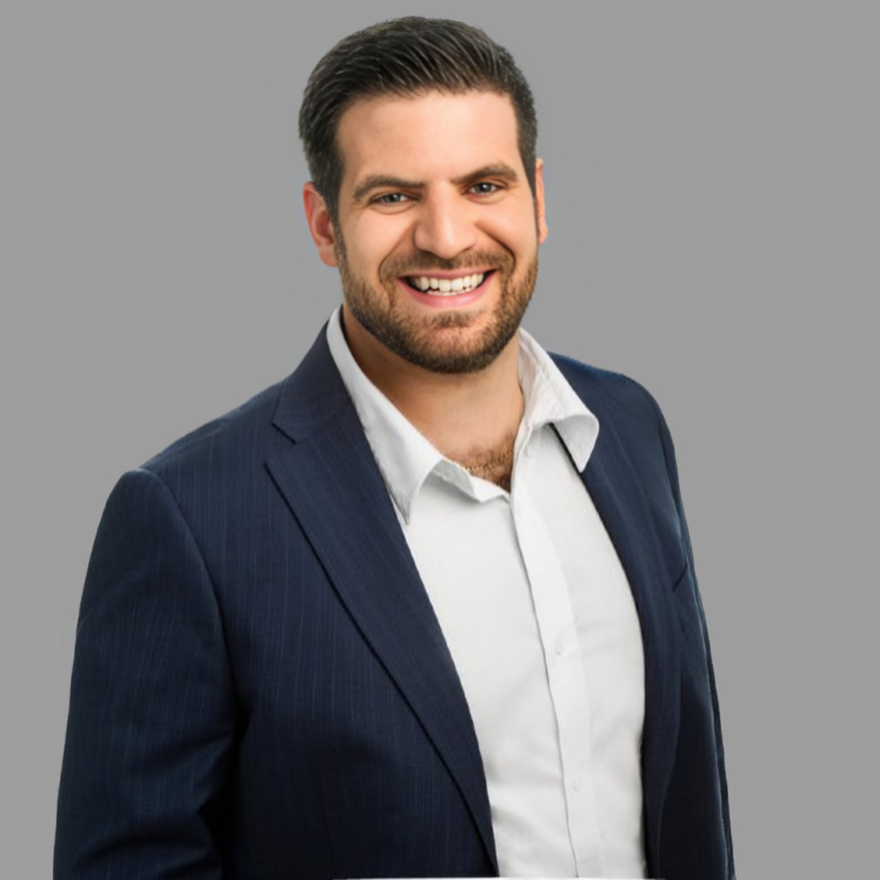 Andrew Derminio Sarasota, FL Real Estate Agent Headshot