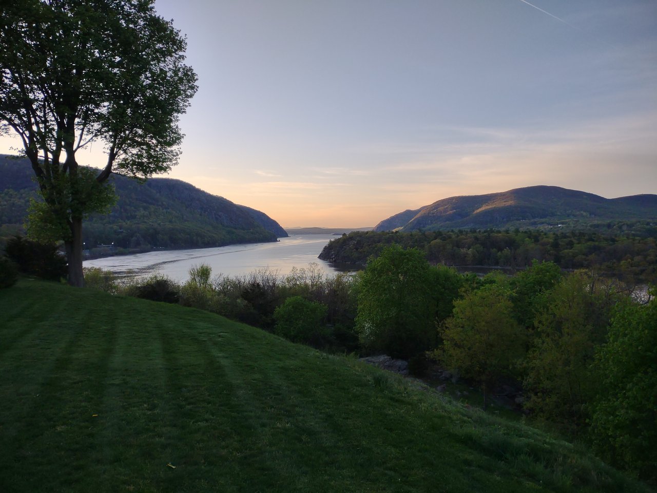 6 Amazing Lower Hudson Valley Foliage Viewing Vistas