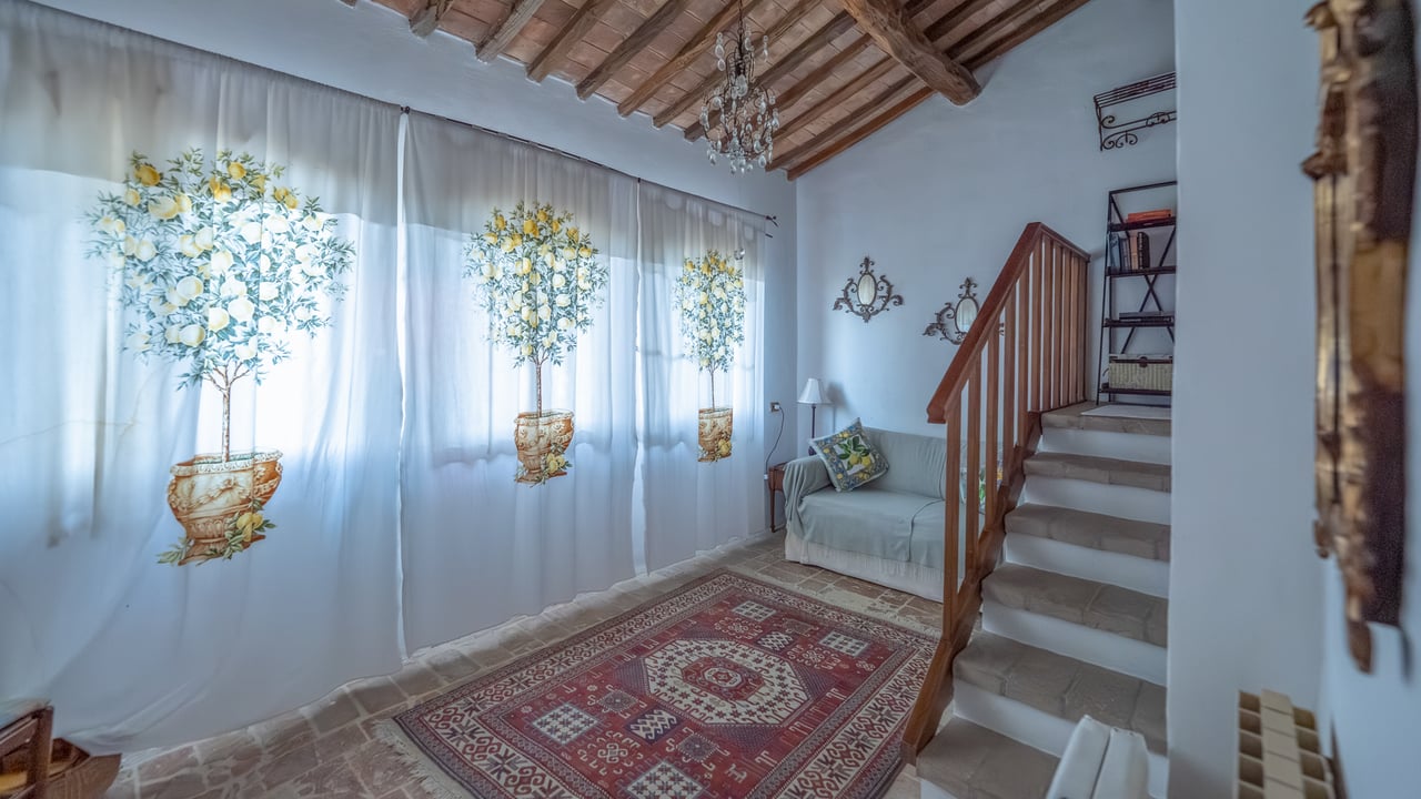 POGGIO COLOMBA
