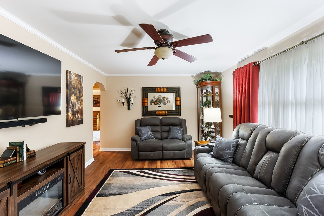 4177 Chestnut Drive