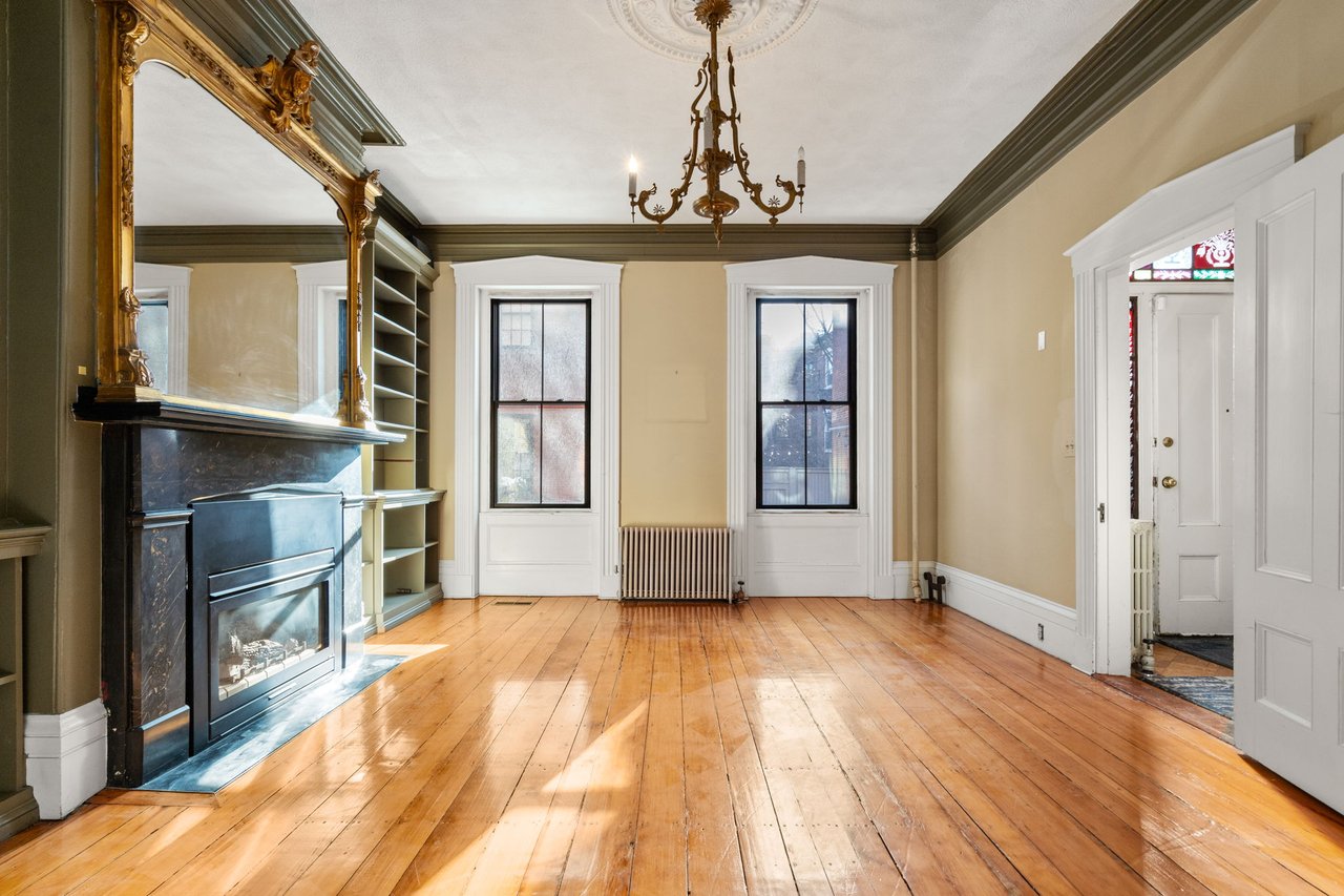 Off Market Listing- 3 Wallace Ct Charlestown, MA 02129