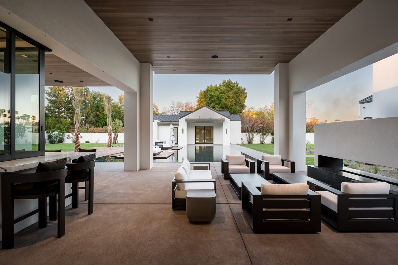 8015 N 74th Place, Scottsdale, AZ 85258