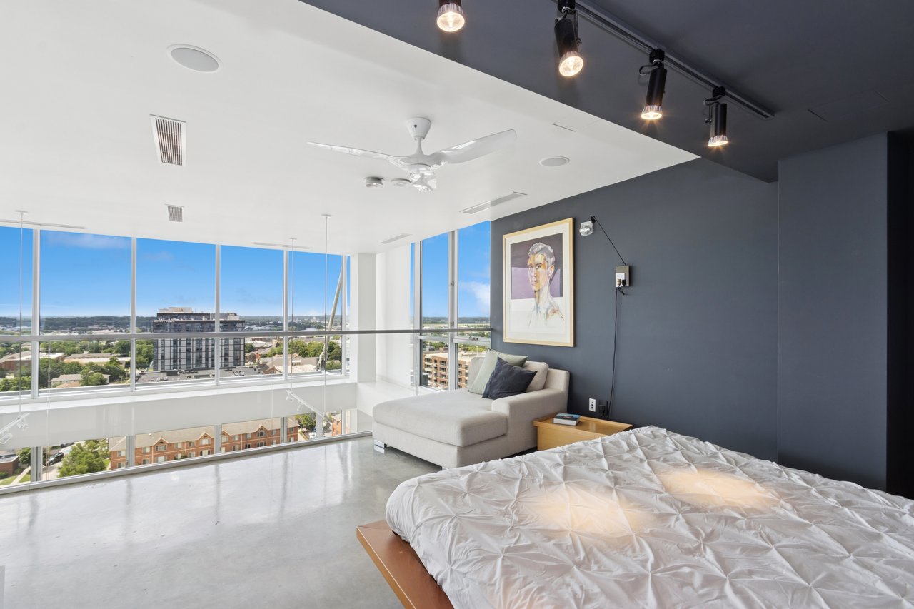221 E College St Unit: Nos. 1301 +1302