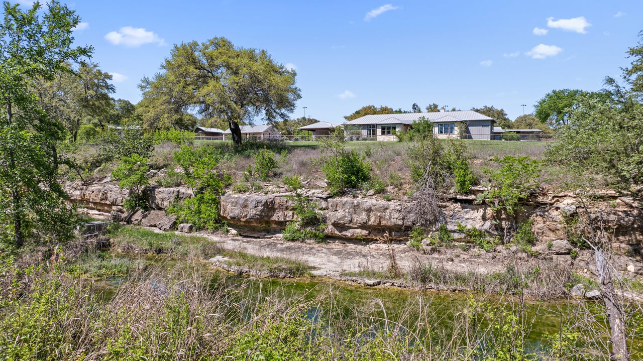 4813 Twin Acres Road