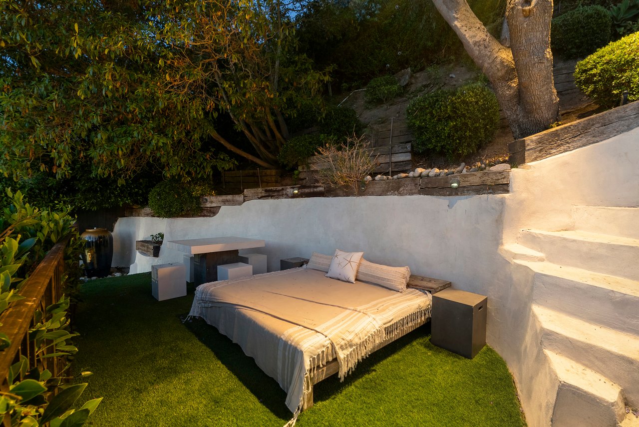 410 Entrada Dr, Santa Monica