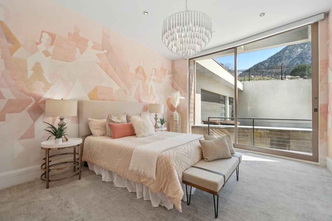 4141 E Canyon Estate Dr