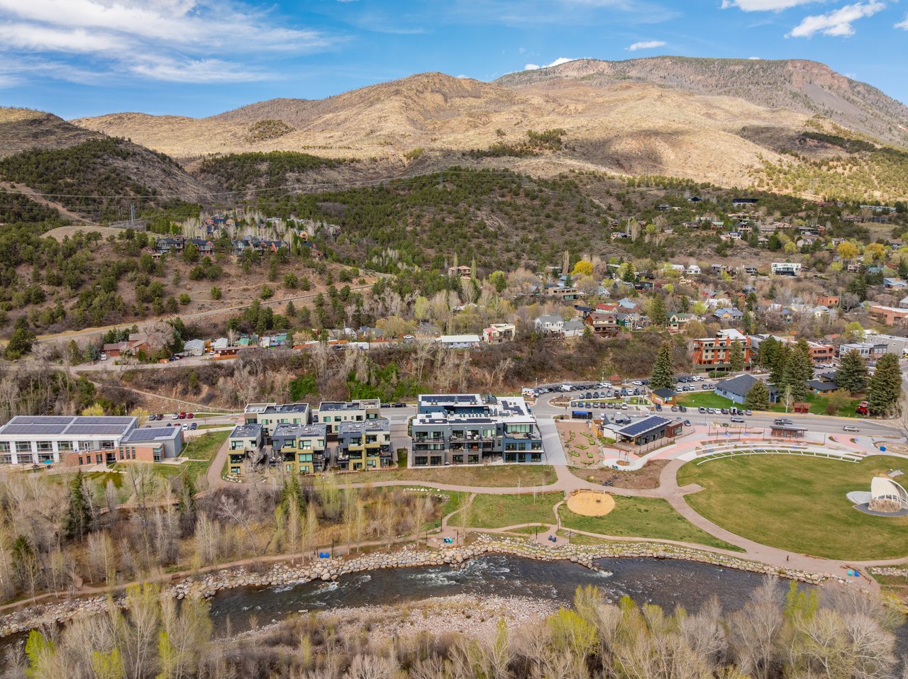 22856 Two Rivers Road