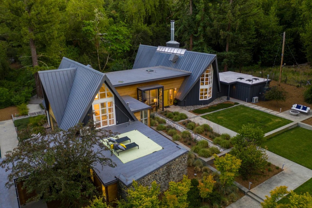 135 Willowbrook Drive