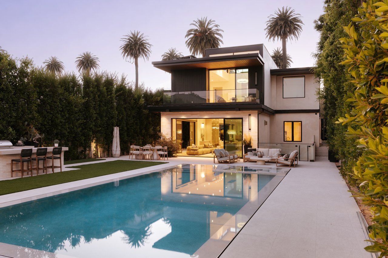 528 Marguerita Avenue