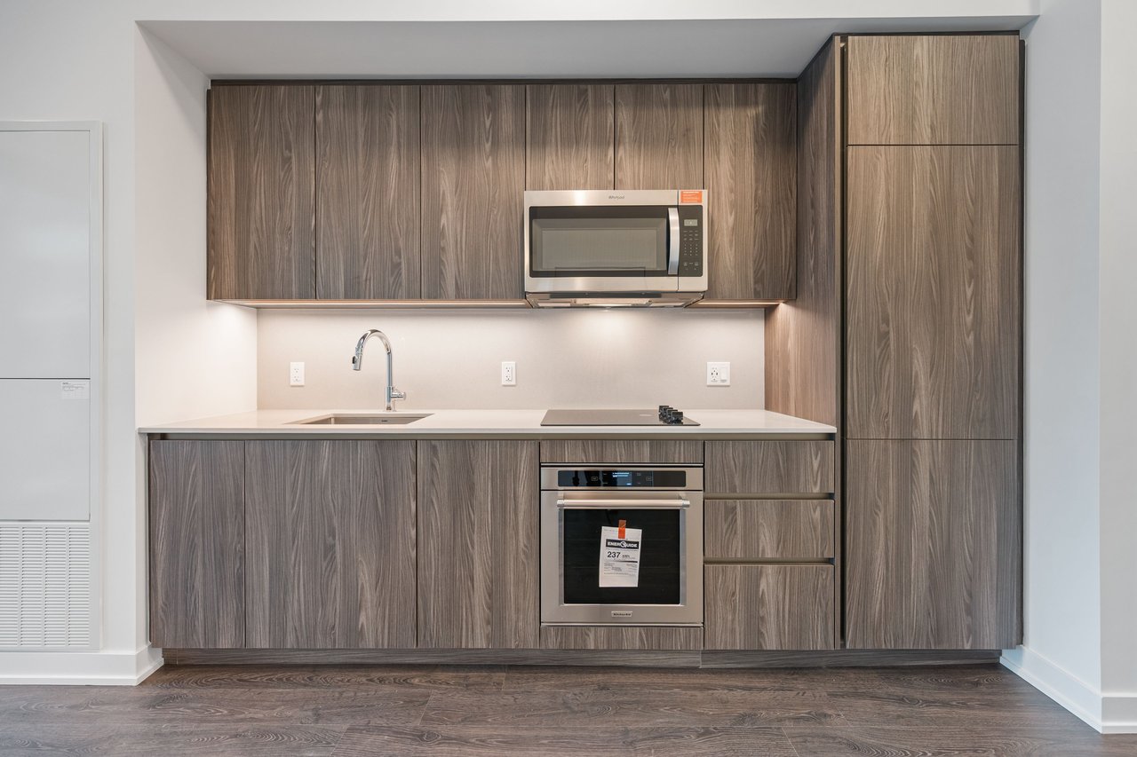 15 Richardson Street Unit: 511