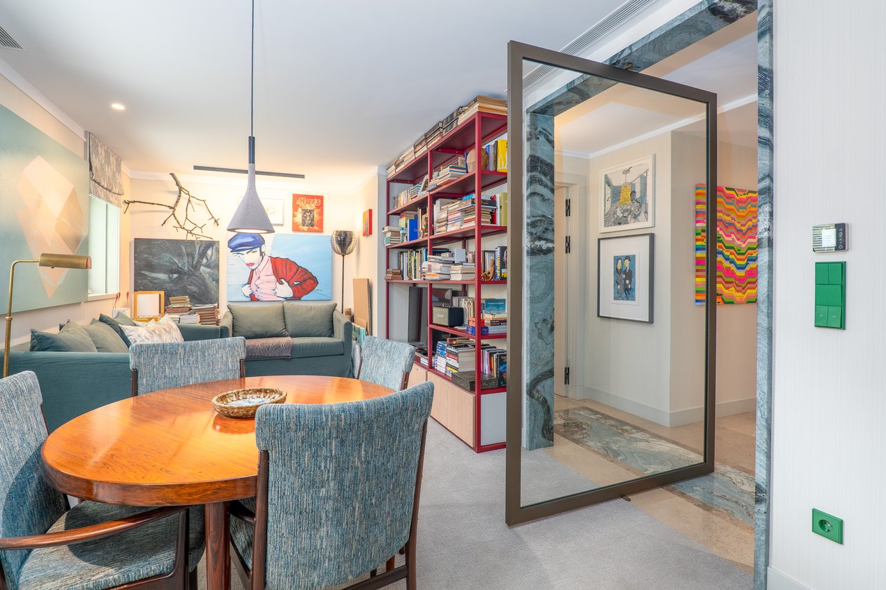 Exceptional Fully Renovated 2+1 Bedroom Apartment in Boavista, Porto