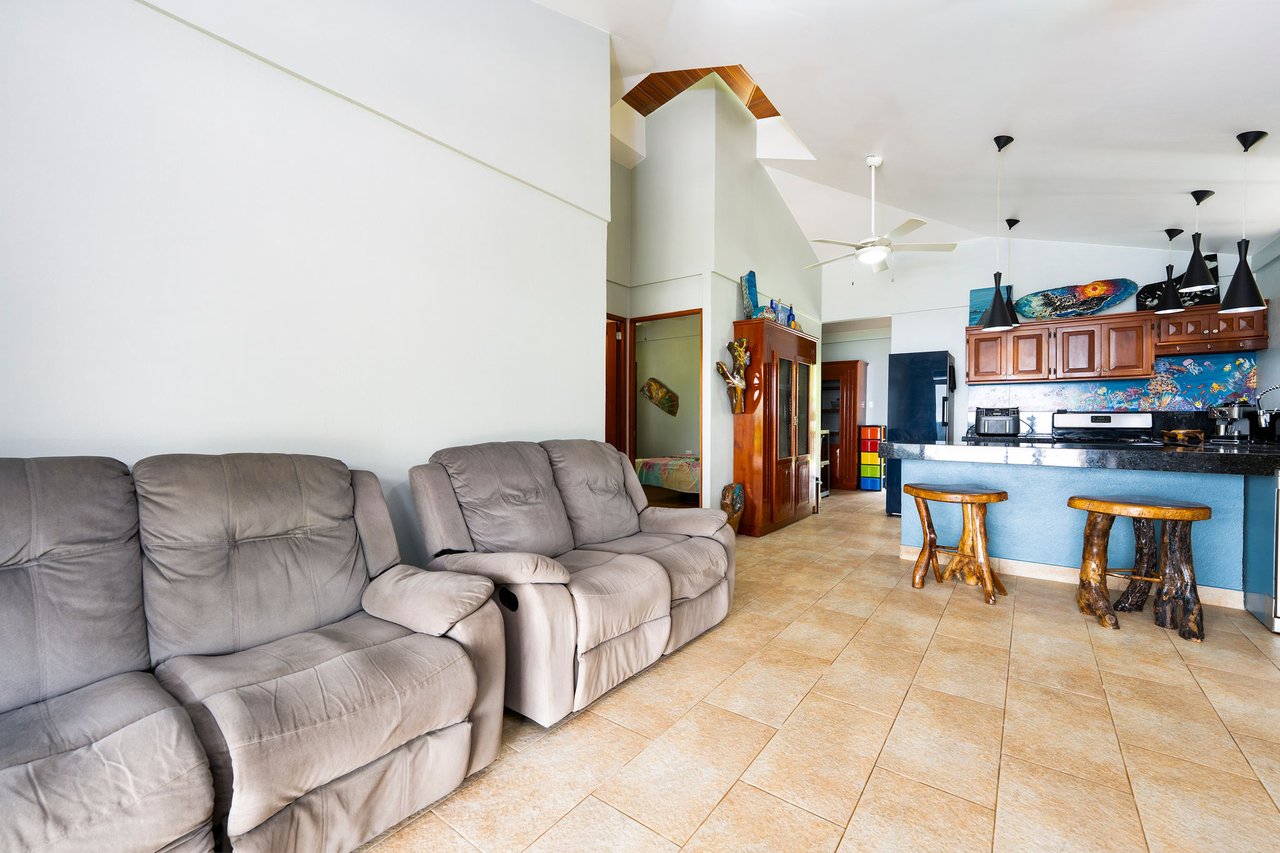 CASA TORTUGA – LAGUNAS OCEAN, MOUNTAIN, AND SUNSET VIEW HOME