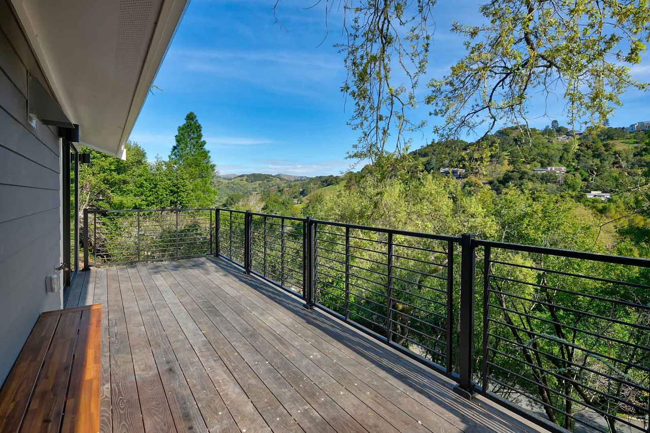 230 Oakcrest Road, San Anselmo