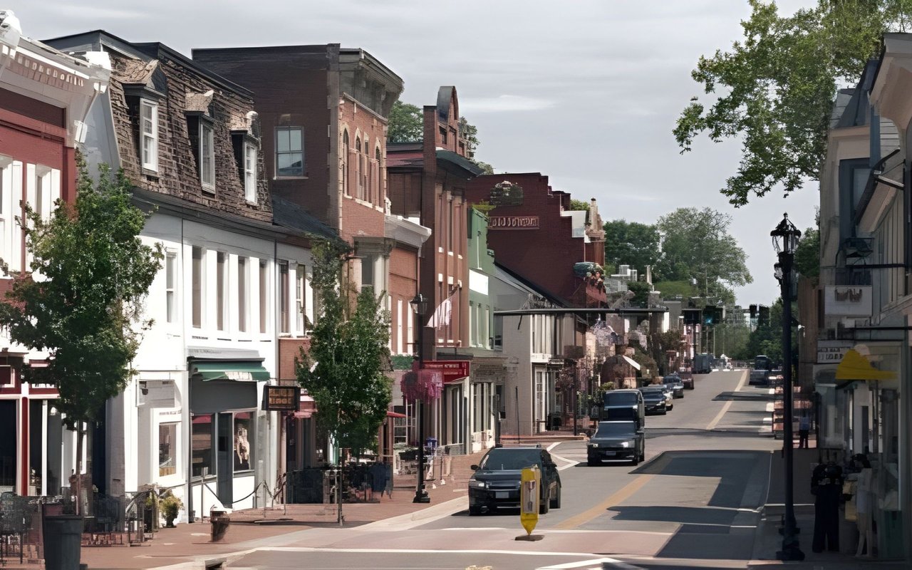 Best Place to Live in Virginia. Leesburg!