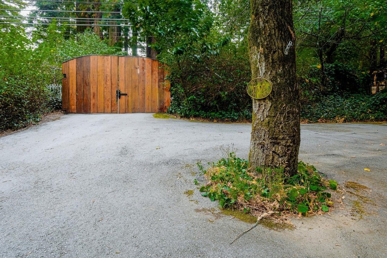17507 Skyline Boulevard