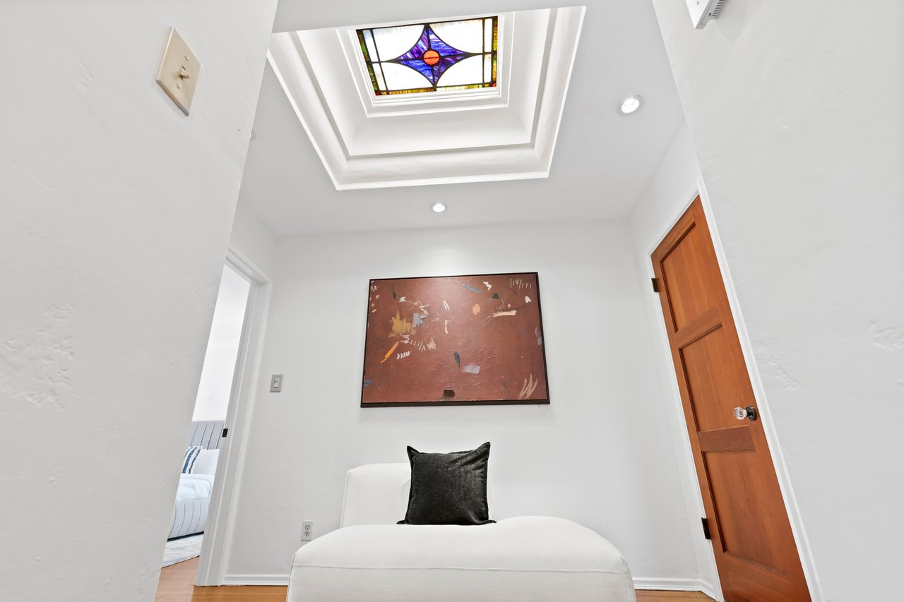 1335 S Sierra Bonita Ave, Wilshire Vista