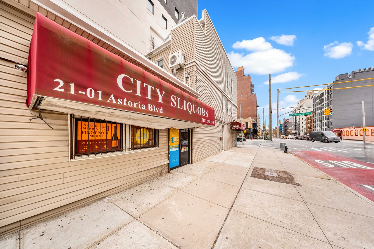 2101 Astoria Blvd