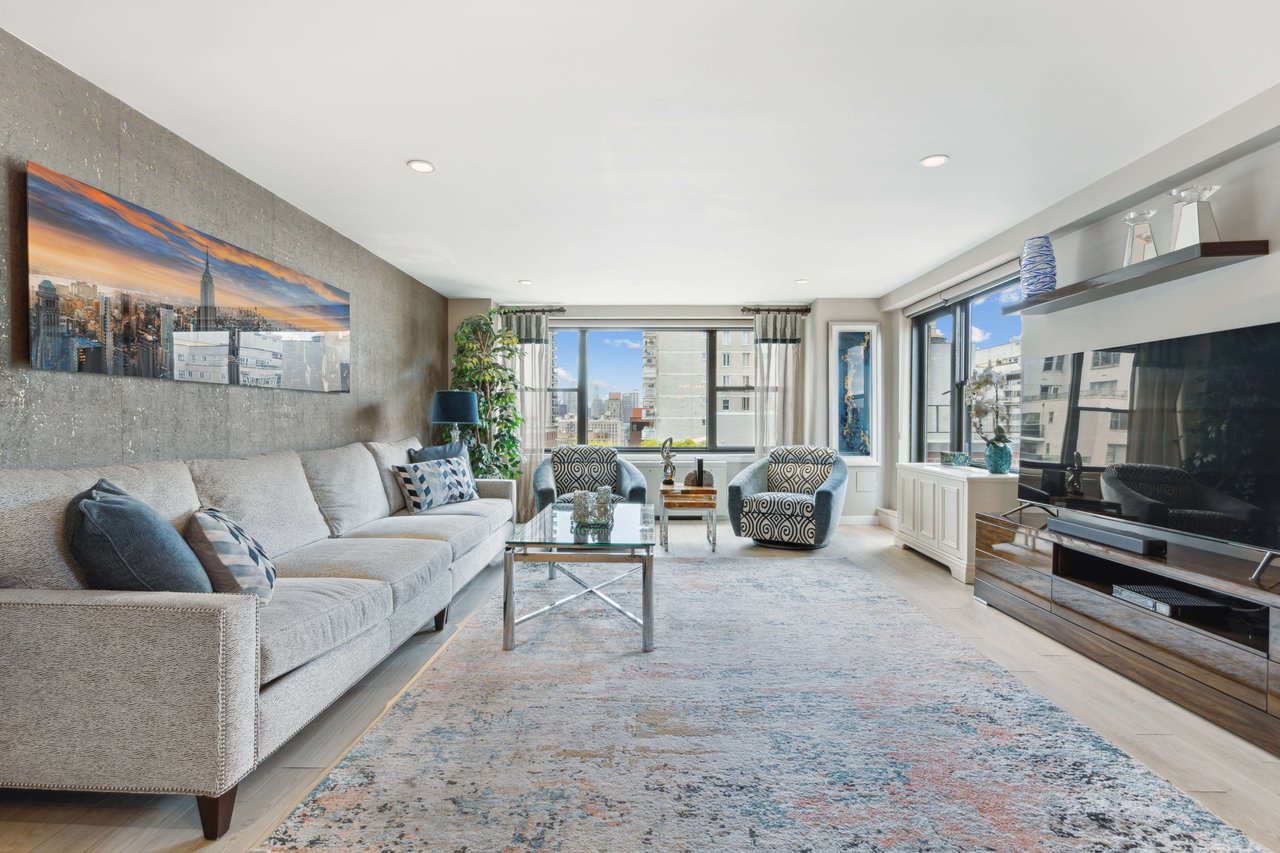 301 E 64th Street Unit: PH-A