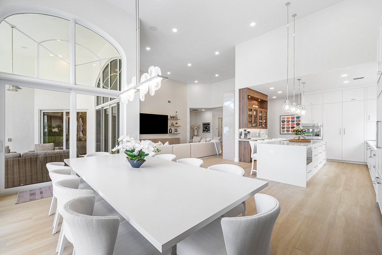 17311 Bridleway Trail