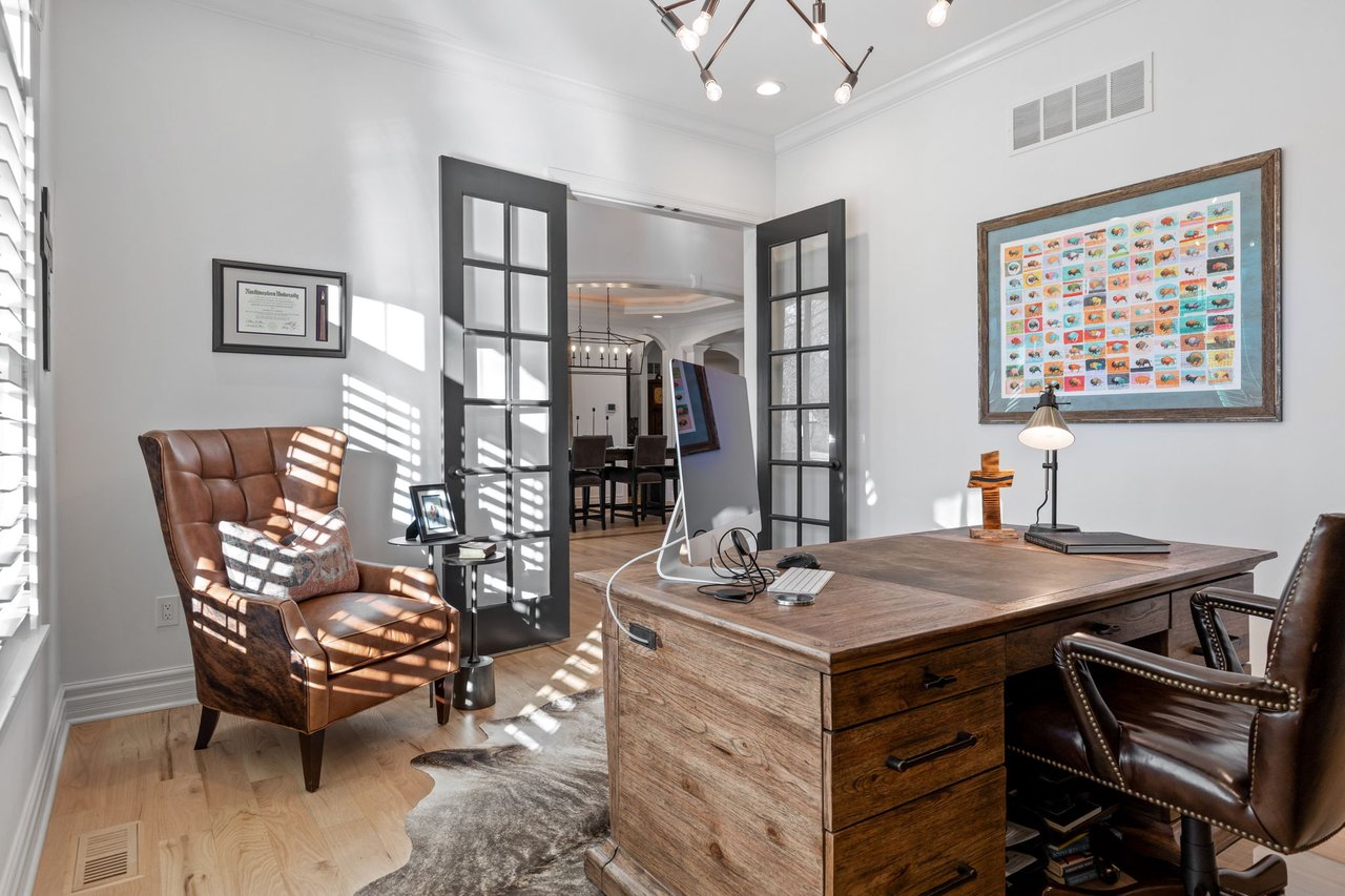 24 Williamsburg Estates Drive