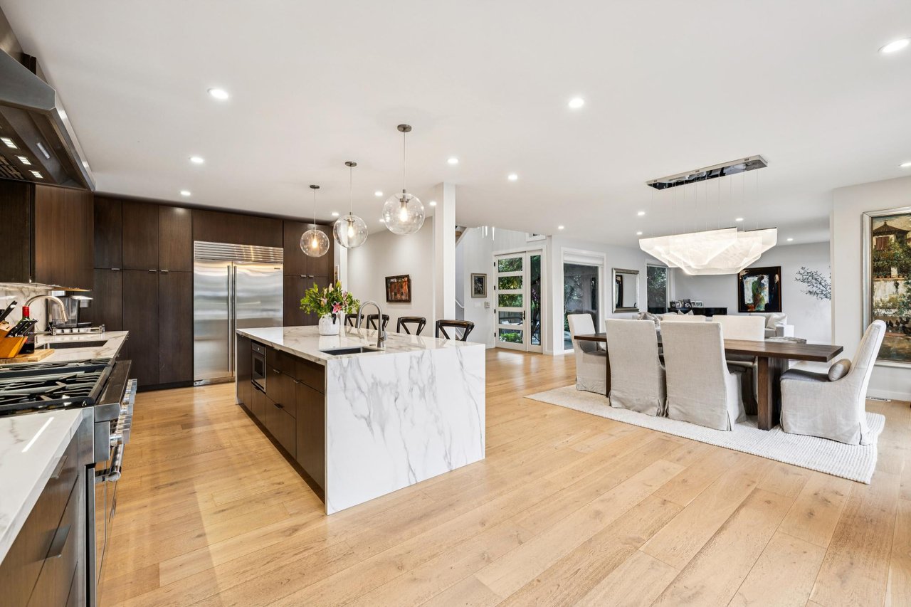 Luxurious Waterfront Home in Larkspur Marina