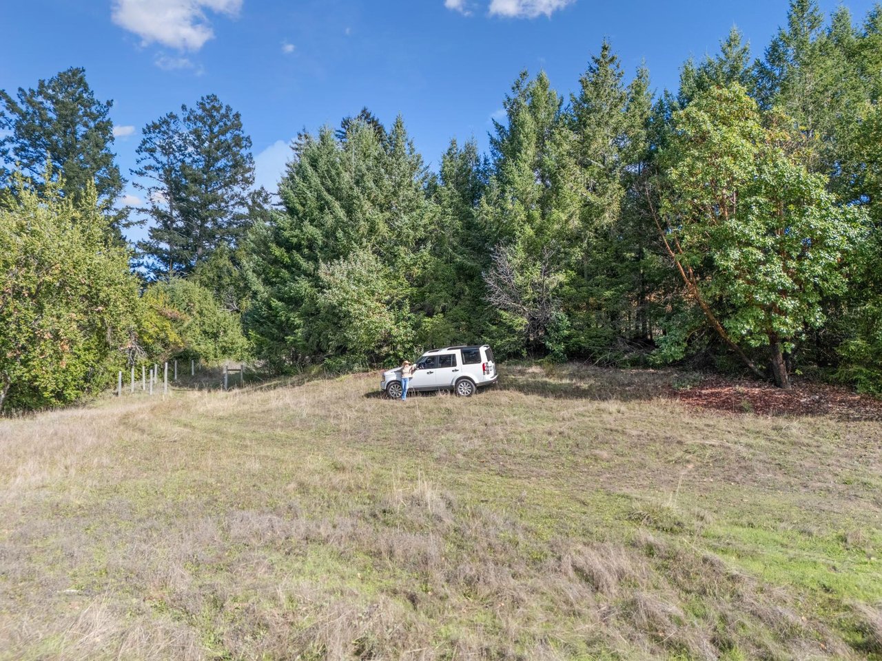 19089 Skyline Boulevard