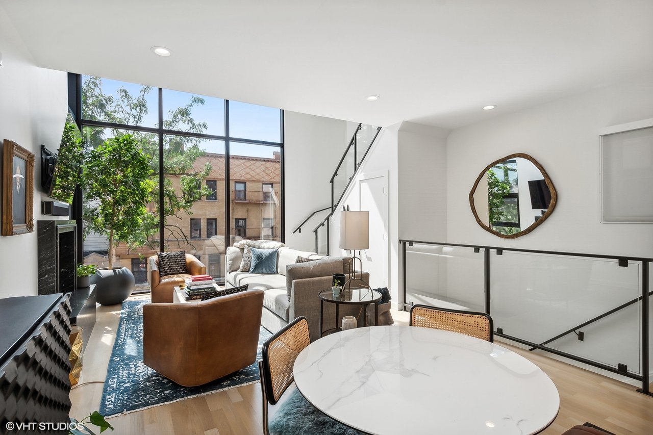 1547 N Wood St Unit 2