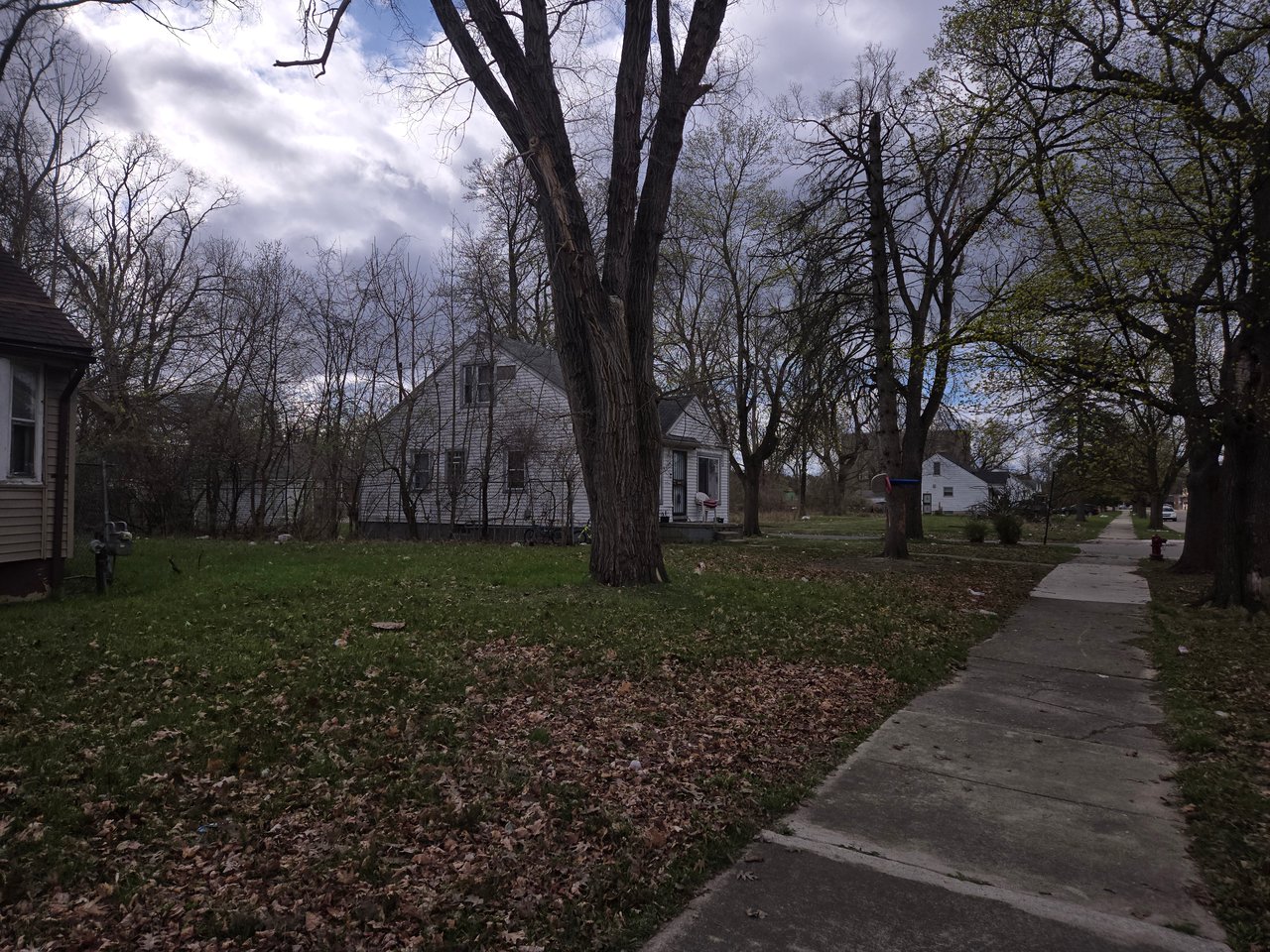 12020 Stout St