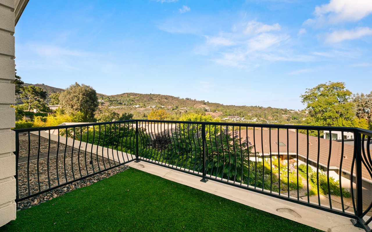 2209 Banyan Dr, Brentwood