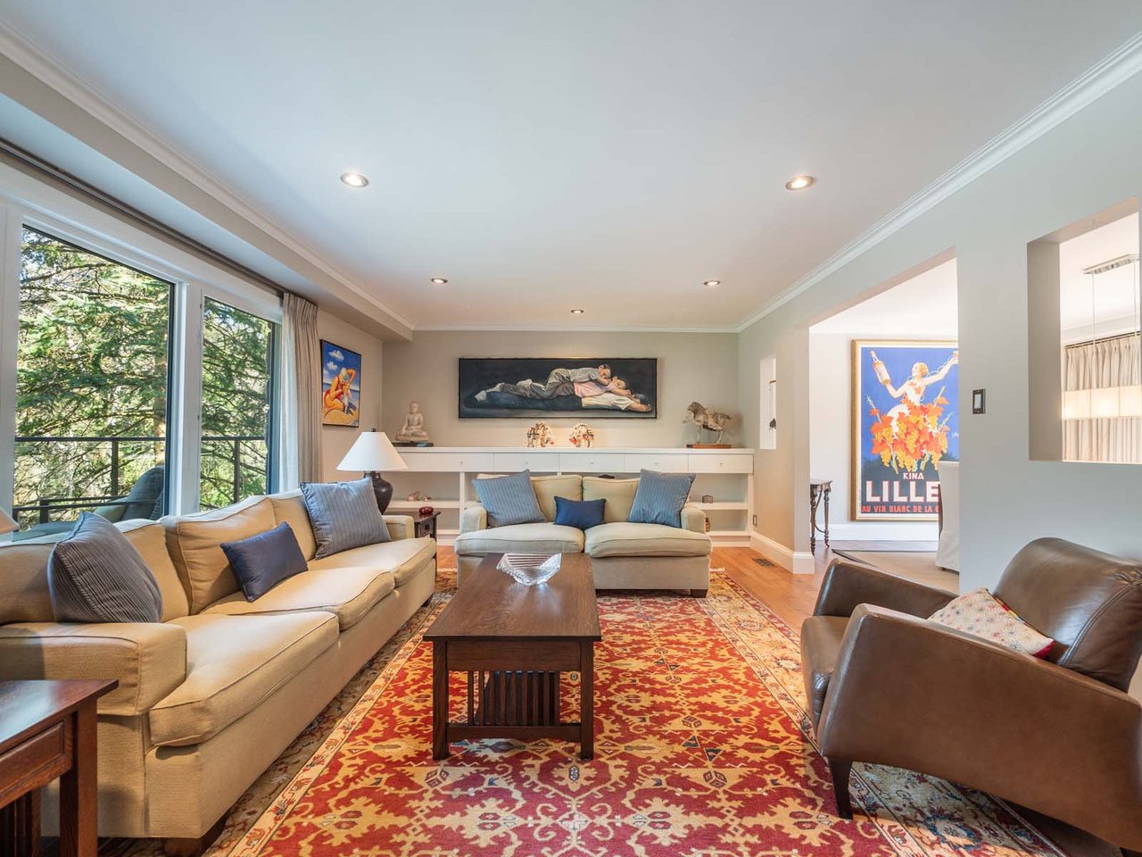 38 Fallingbrook Dr