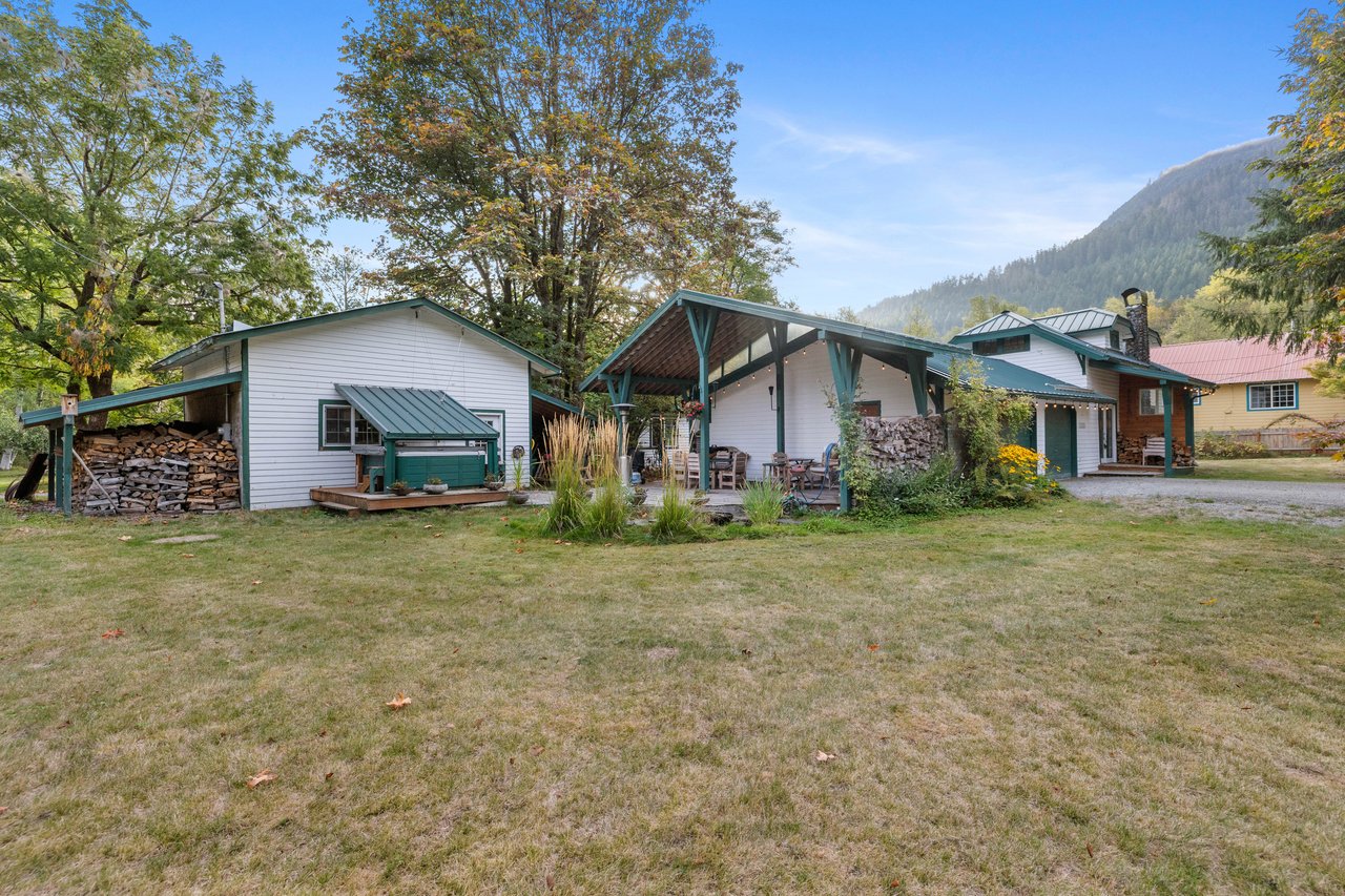 71636 NE. Old Cascade Hwy., Skykomish, WA 98288