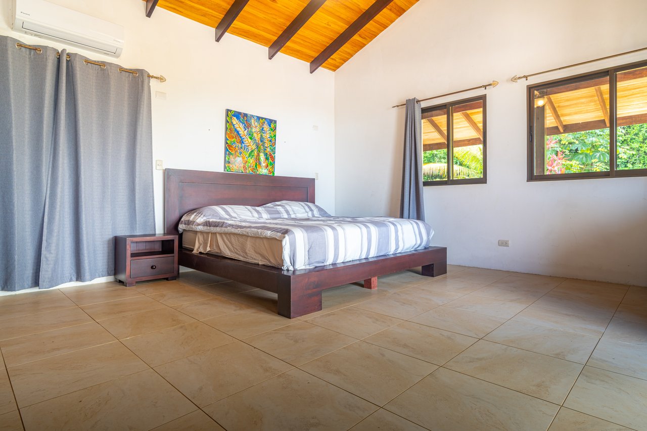 3 Bedroom home in Cinco Ventanas with Incredible Ocean View!