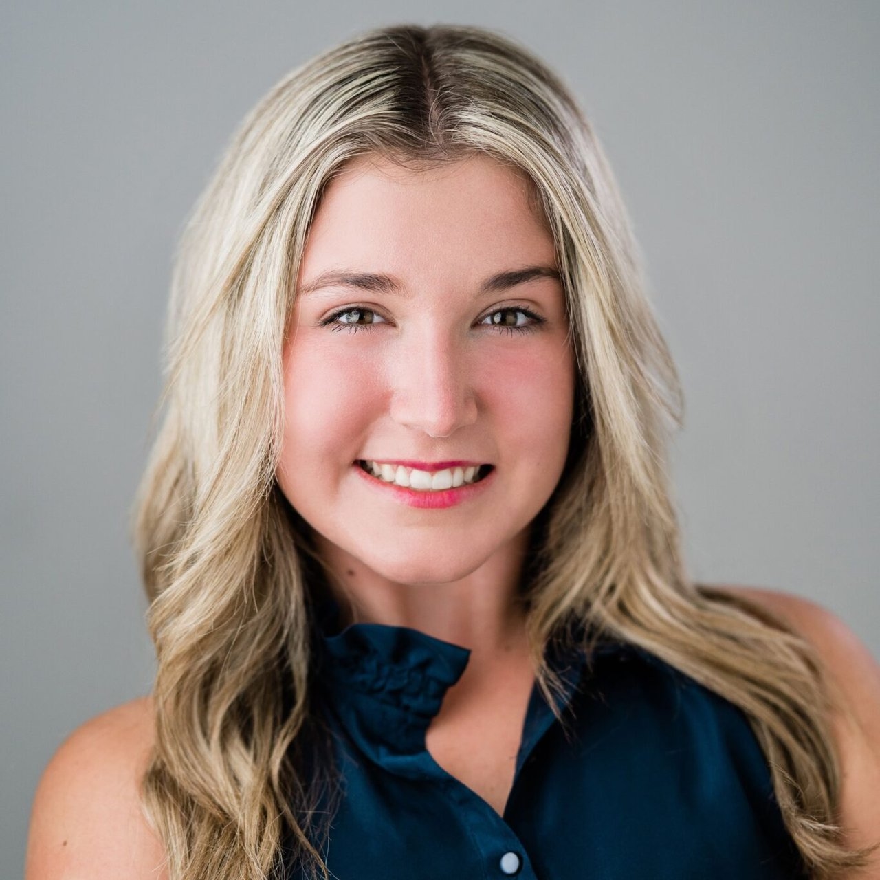 Kennedy Zeller Carmel, IN Real Estate Agent Headshot