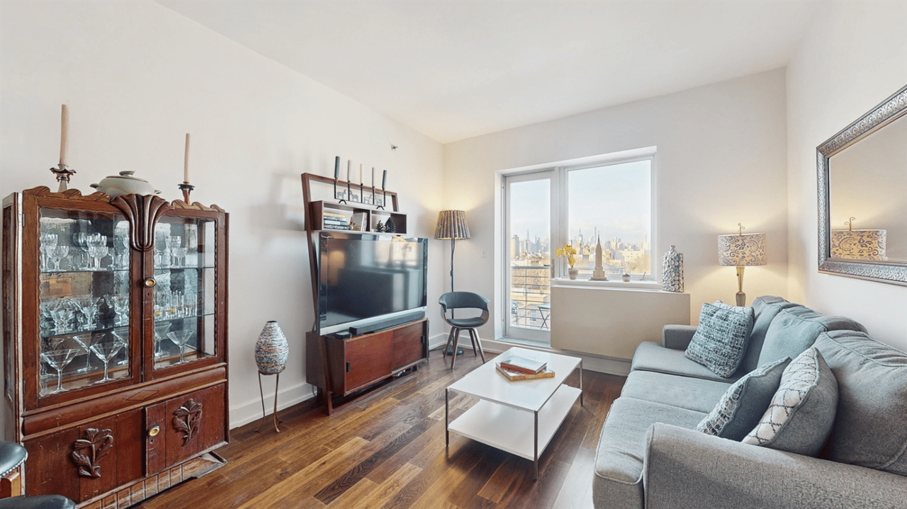 100 Maspeth Avenue Unit: 7C