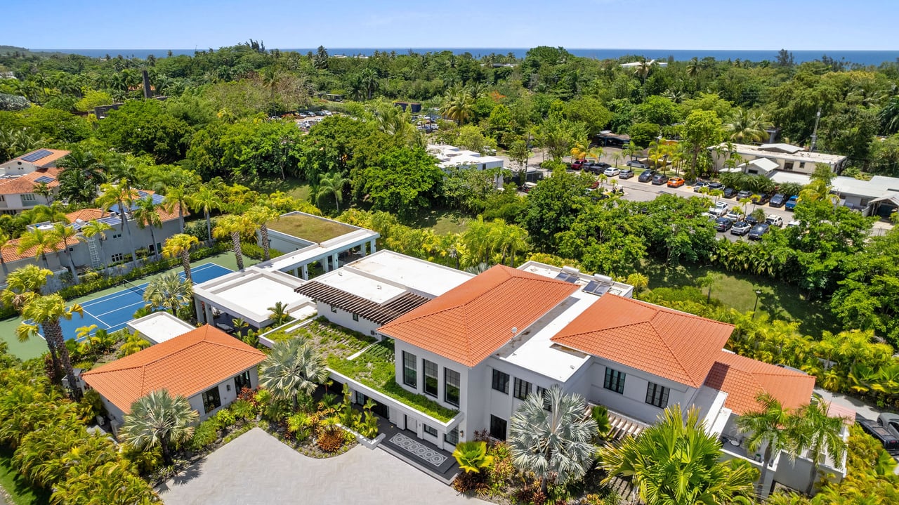 Villa Avenza