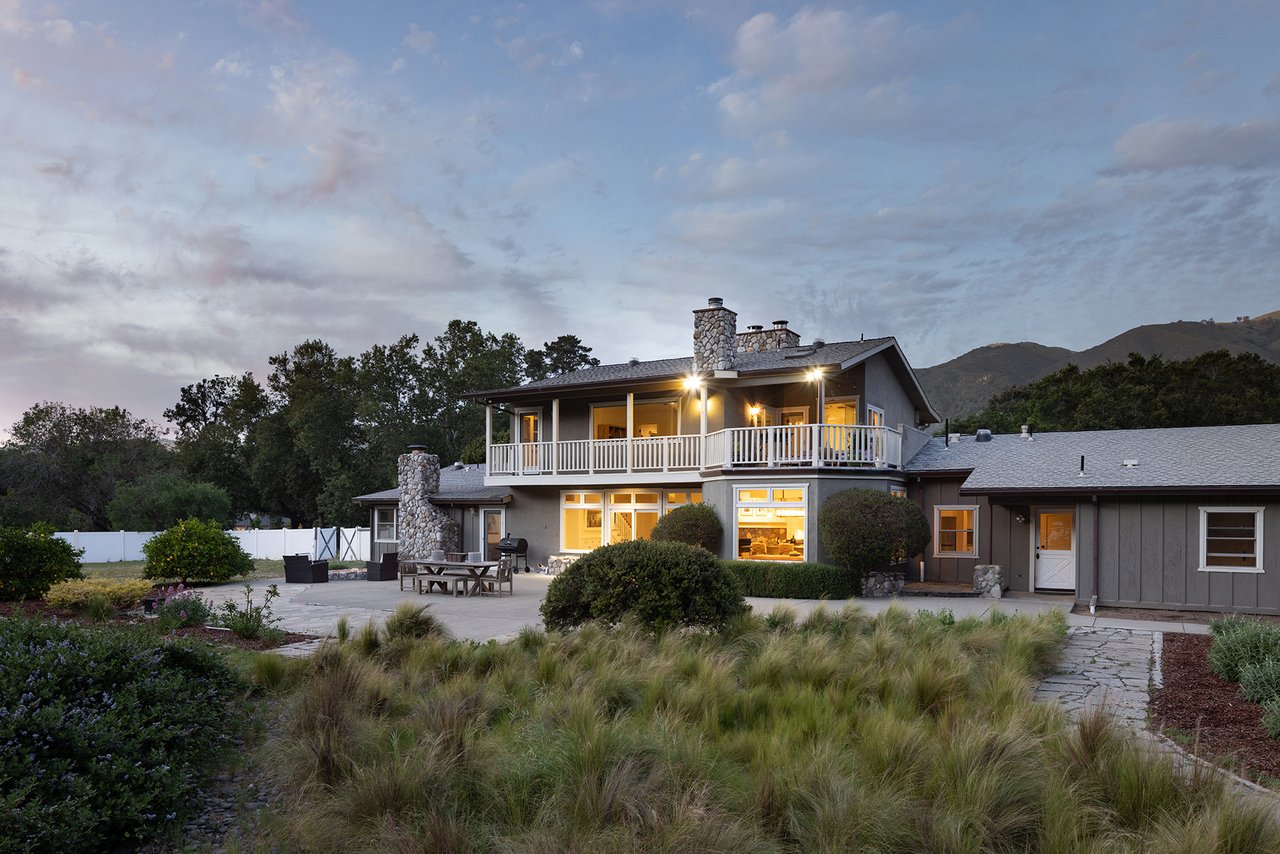 Carmel Valley Country Living