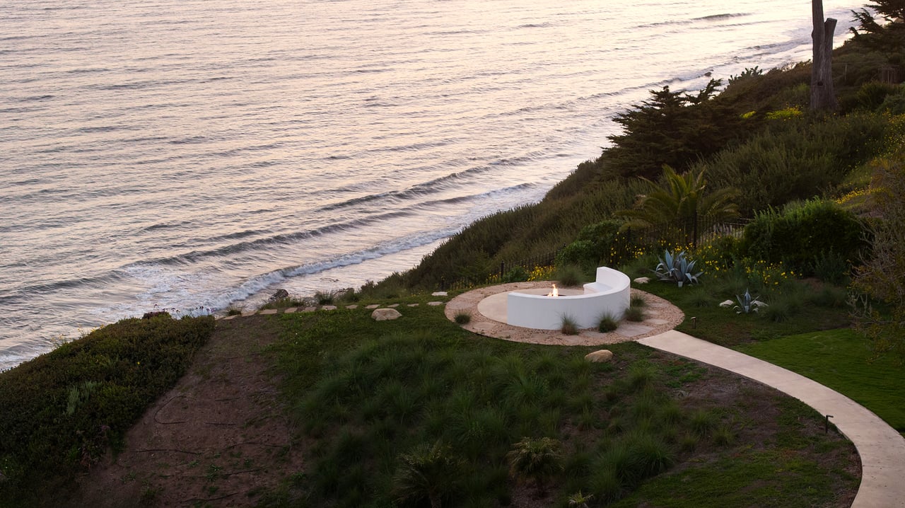 4145 Creciente Drive