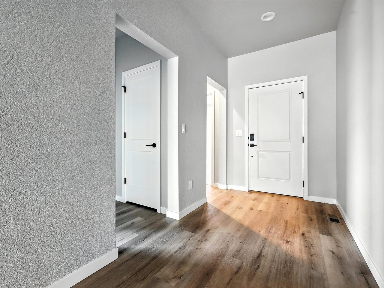 411 Indian Grass Street