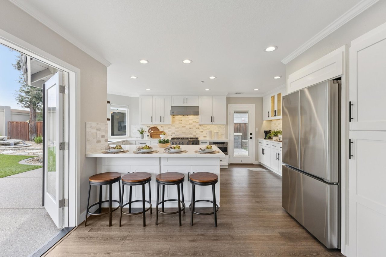 257 Summertree Drive