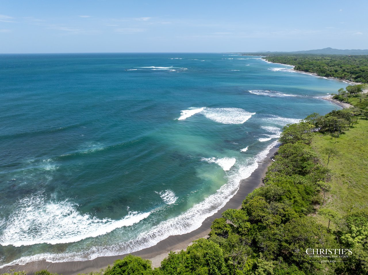 Casa La Tierra y El Mar | Rare Titled Oceanfront Property  