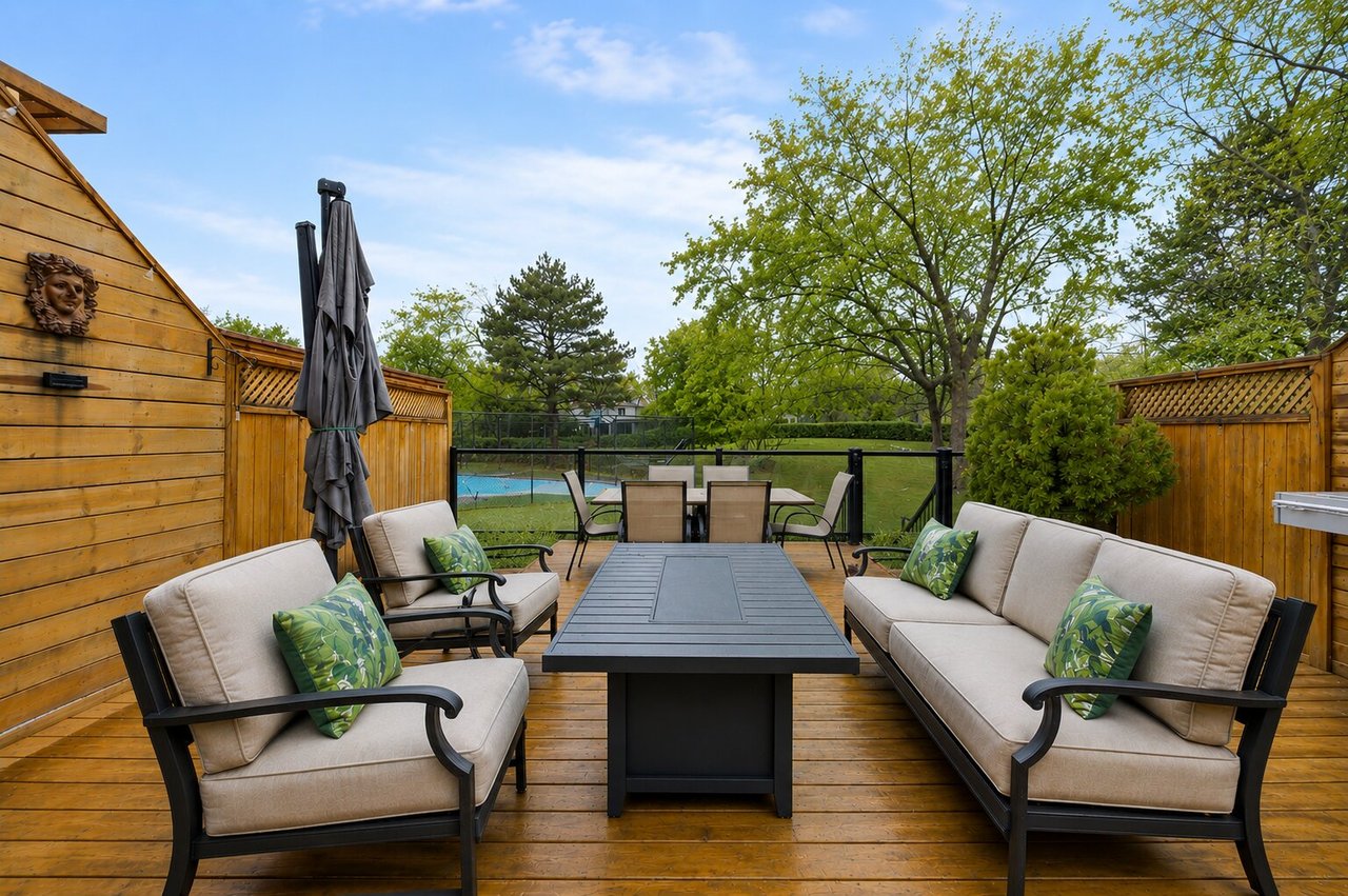 68 Tradewind Drive, Oakville, ON L6L 6K8