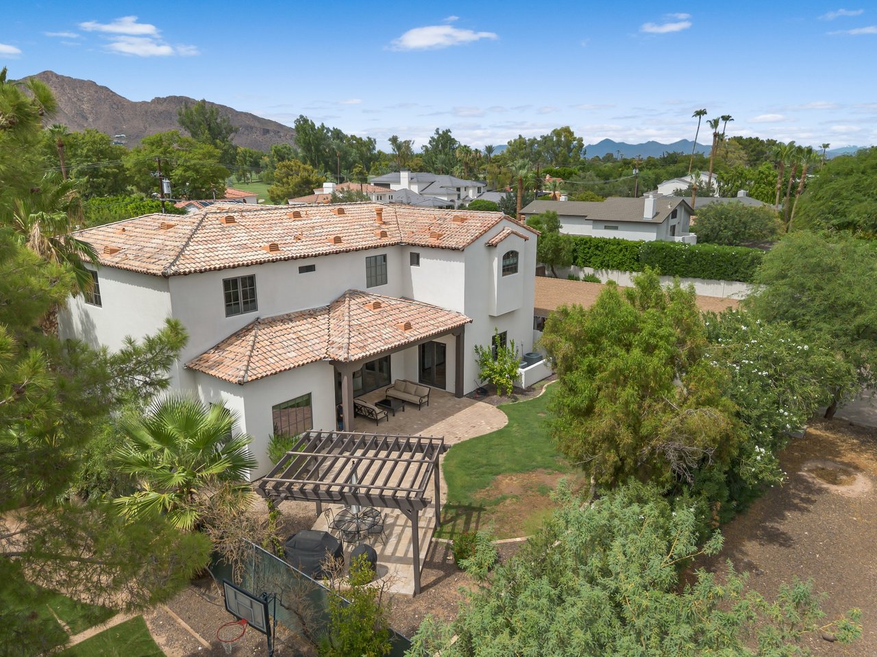 5807 E ORANGE BLOSSOM Lane